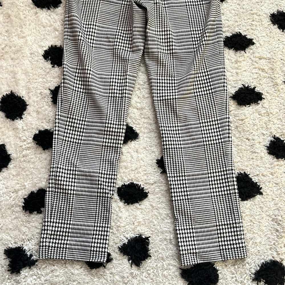 Amanda & Chelsea size 4 Black and White Houndstooth Pants - Picture 10 of 12